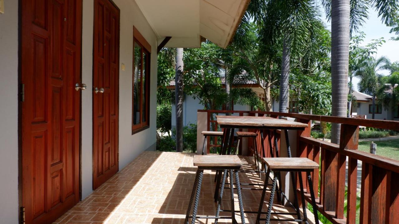 Resort Railumpoo Nakhon Sawan Εξωτερικό φωτογραφία